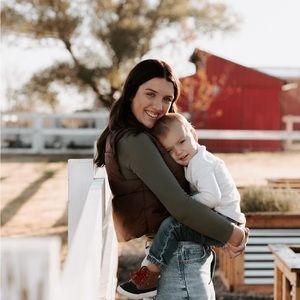 Meet your Posher, Lauren